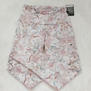 NEW Onzie Pink and White Floral Yoga Stretchy Comfy Athleisure Leggings P1364
